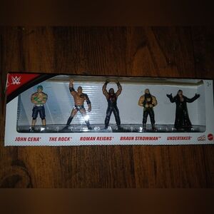 Mattel WWE Action Figures Set - Multicolor